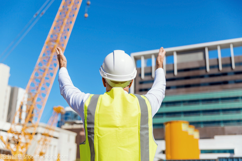 建筑工地工程師生成器